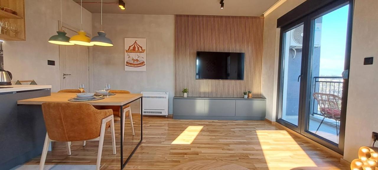 Stylish One Bedroom Apartment Podgorica Exterior foto